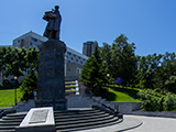 Памятник вице-адмиралу Степану Осиповичу Макарову 